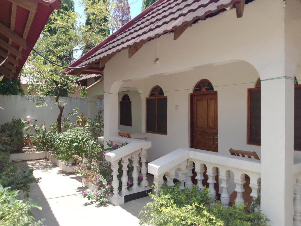 H & H Bungalows Nungwi Ngoại thất bức ảnh